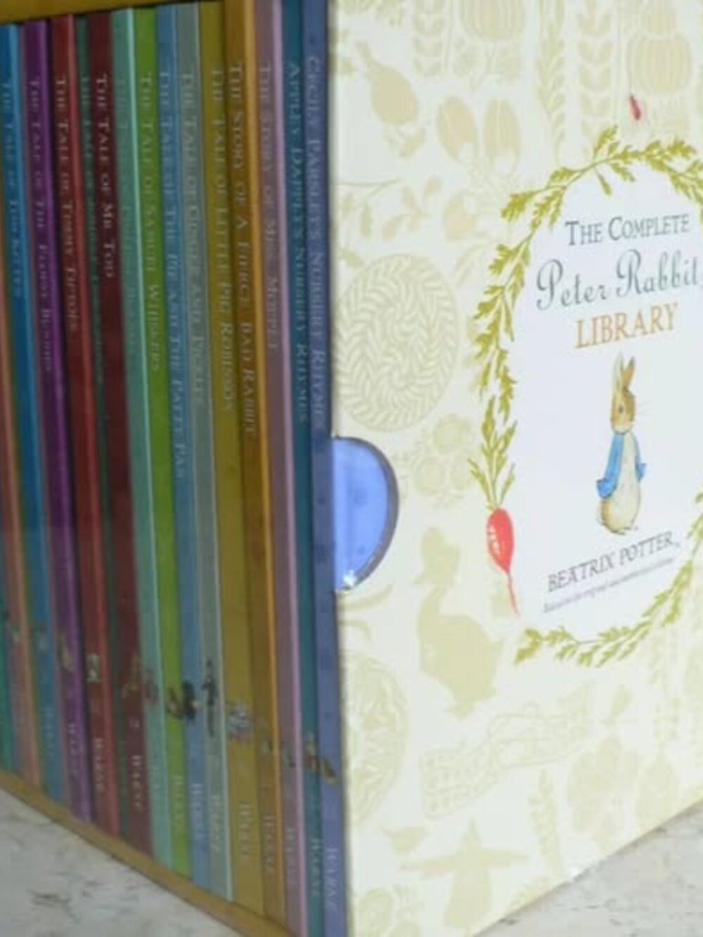 The Complete Peter Rabbit Library 23 Book Boxed Set - Picture 3 of 4